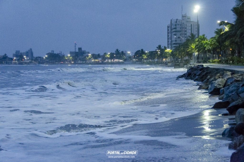 Marinha alerta para ventos fortes e ressaca na região