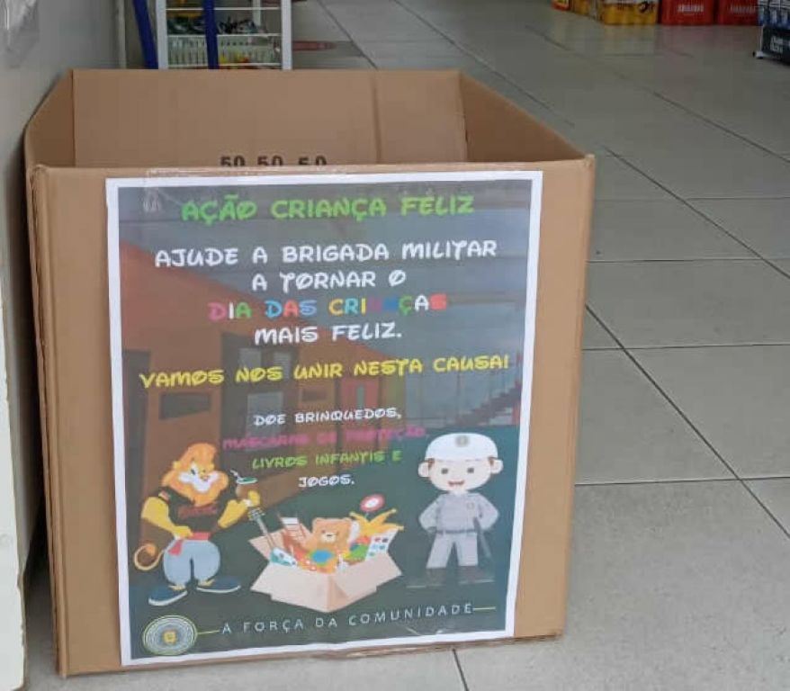 Brigada Militar entrega doações da “Ação Criança Feliz” em Santa