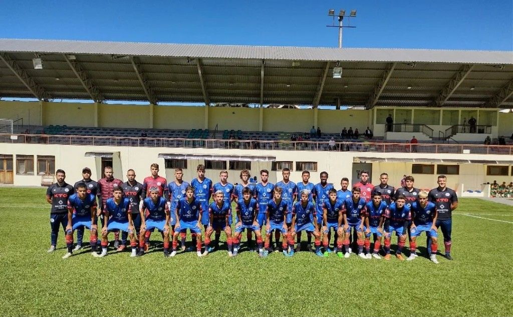 Celeiro Sub-16 disputa Copa Gramado 2023. Primeiro jogo ocorre