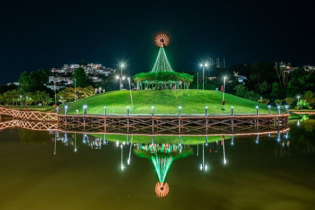 Acender das luzes no Centro Administrativo e cantata natalina