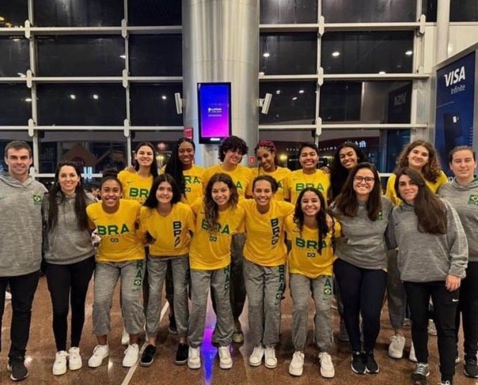 Nacional - CNN - Basquetebol - O Clube Nacional de Natação vem dar os  parabéns ao #Belenenses, em geral e à secção de basquetebol em particular,  pelos seus 100 anos. Que a