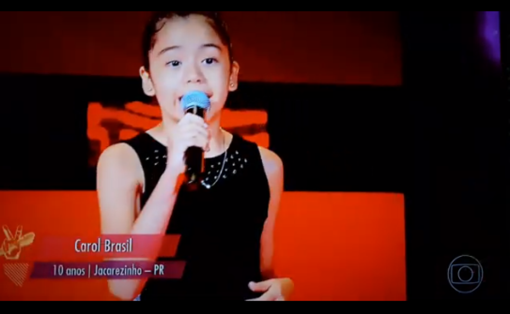 Cantora infantil jacarezinhense brilha no The Voice Kids neste domingo