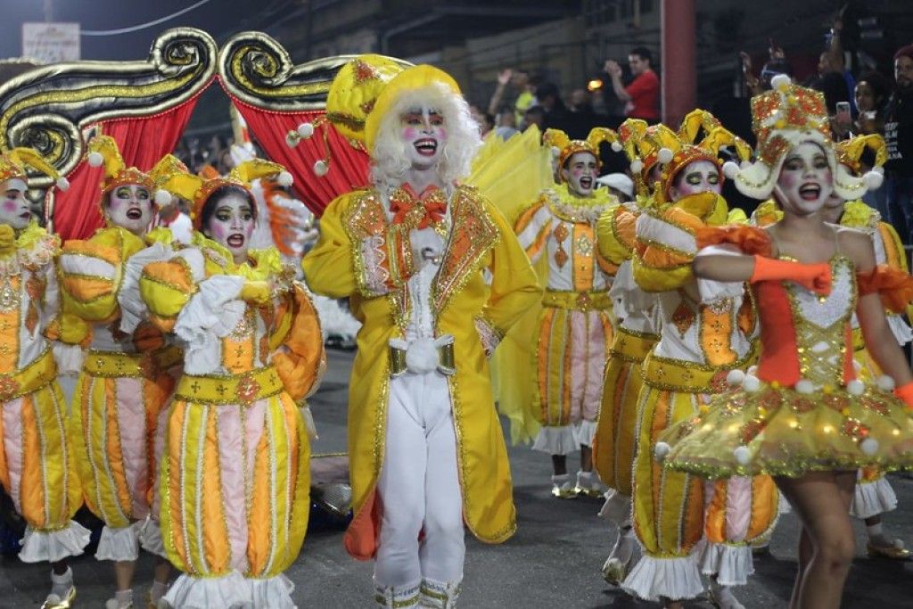 SAMBA NA INTENDENTE - Carnaval das Escolas de Samba que desfilam na  Intendente Magalhães