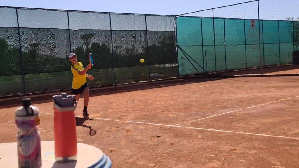 Tênis feminino de Mirassol vence Rio Preto e garante vaga na fase