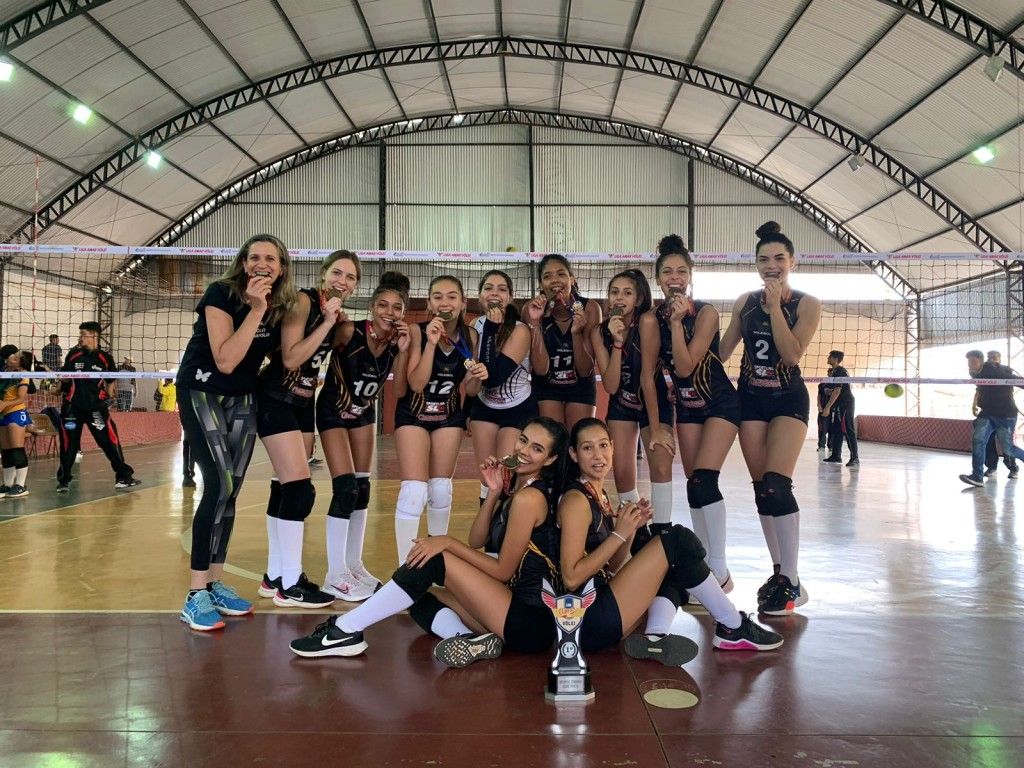 Vôlei feminino infantil de Penápolis é campeão da Liga Amar-Vôlei 2022