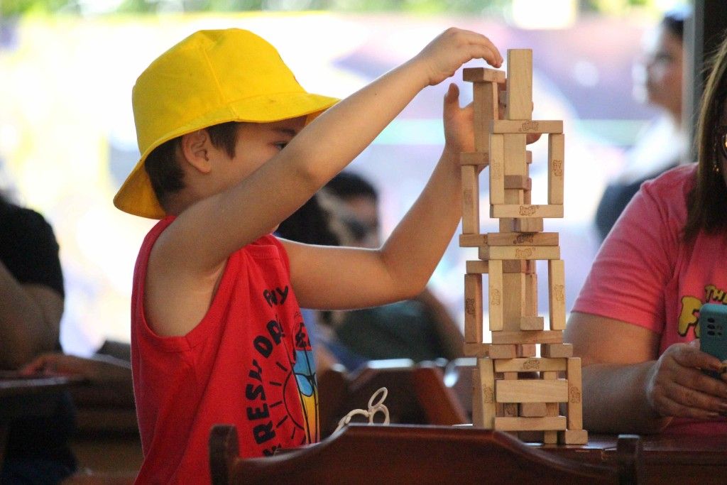 Noite de jogos: 6 opções para se divertir em família ou com amigos, Cultura