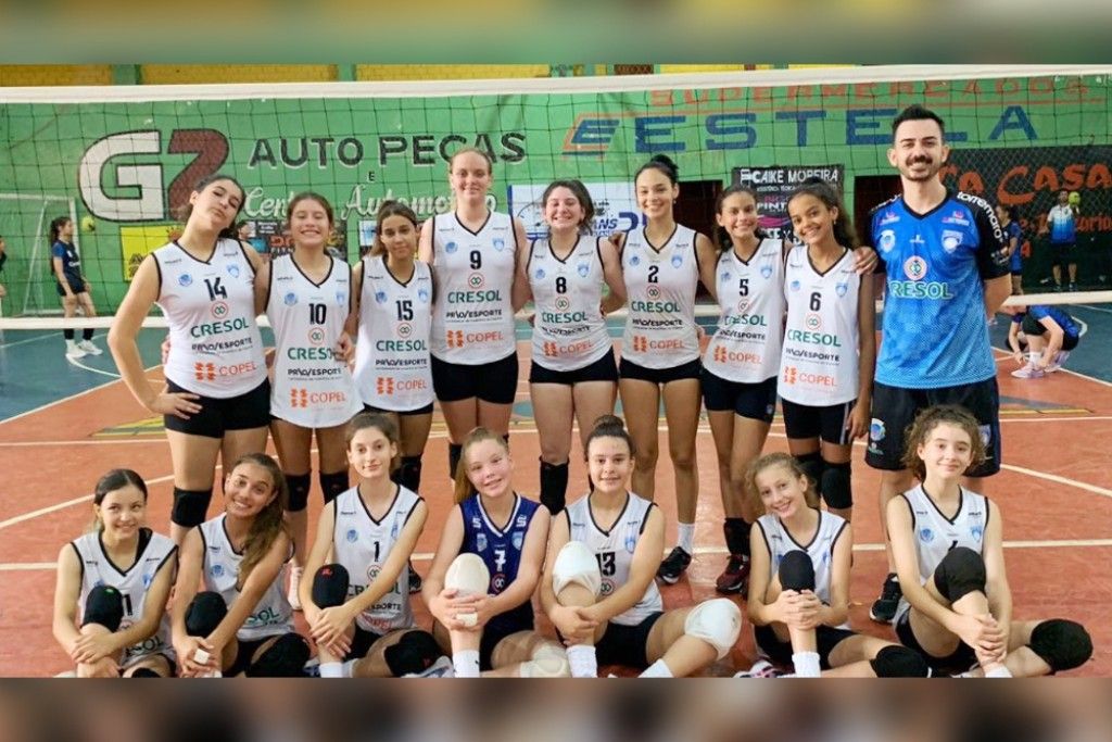 INICIOU O TORNEIO DE VÔLEI EM SANTA BÁRBARA DO SUL NA PRAÇA CENTRAL –  Assinck