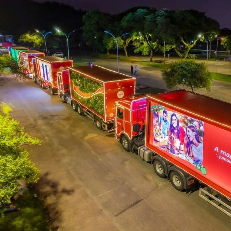 Caravana da Coca Cola passa por S o Jos dos Pinhais