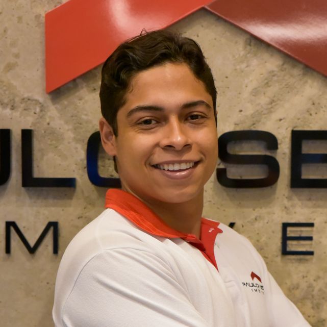 Hudson Vin&iacute;cius Curi Mussy Santos